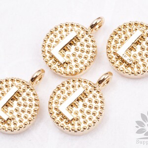 IP001-G-L // Colgante de alfabeto ovalado inicial "L" chapado en oro, 2 piezas