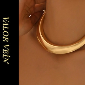 Collar Choker Dorado Minimalista Brillante Collar Rígido Elegante Joyería Mujer