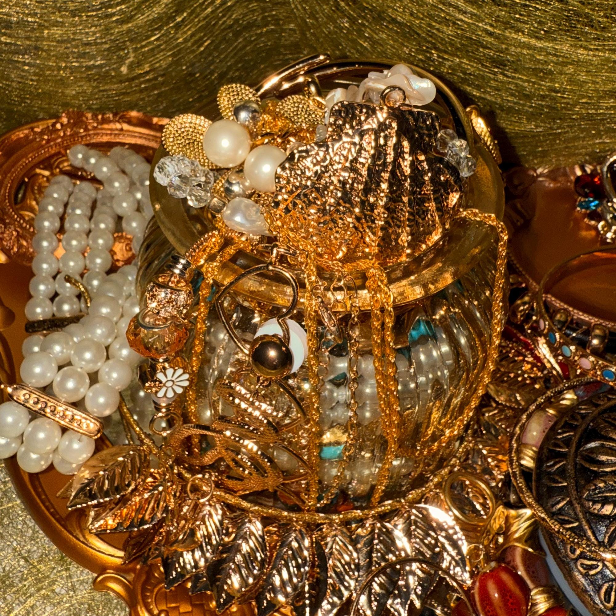 Mystery jewelry - Etsy 日本