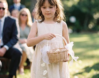 Flower Girl Basket with Pearl Handle | Wedding Flower Basket for Girls | White Bow Wicker Petal Basket, Bridal Ceremony Basket