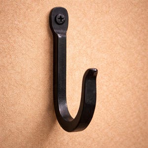 Gancho de parede em ferro fundido | Gancho para frigideiras e panelas | Gancho resistente para cozinha ou hall de entrada