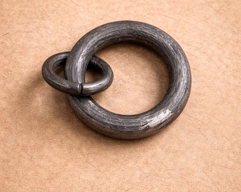 Hand-Forged Solid Metal Curtain Rings – Rustic Hammered Texture for Heavy Drapes