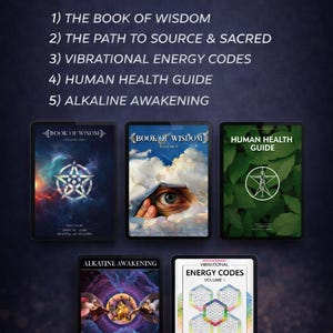 Puede incluir: Colección de cinco libros digitales, incluyendo "The Book of Wisdom" y "Vibrational Energy Codes". Cada portada de libro presenta ilustraciones únicas, como un pentagrama y un ojo. El texto "The Book of Wisdom Entire Collection" está en la parte superior. Los libros están sobre un fondo oscuro.