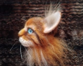 Broche de gato jengibre: perfil realista de gato de fieltro, joyería animal hecha a mano