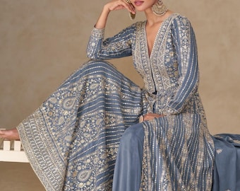 Abito Anarkali blu polvere ricamato con giacca / Abito da ricevimento per matrimonio indiano