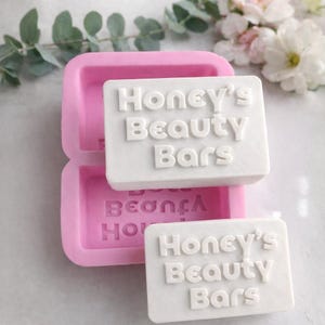 Personalisierte rechteckige Silikonseifenform - Benutzerdefiniertes Logo oder Text, handgemachte Seifenform für Harz & Wachs