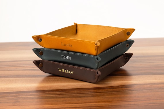 Distressed Leather Valet Tray – Stylish & Practical Desk Accessory