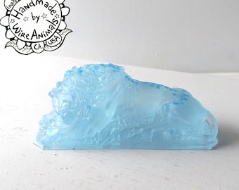 Sky Blue Resting Lion with Blue Stars - Resin Art Sculpture - Lion Art, Gift for Leo, Blue Lion Statue, Male Lion Figurine, Animal Art OOAK