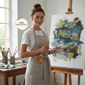 Pure linen working bib for artist, Floral apron with embroidered name, Aesthetic outfit for painter with pocket, Stunning gift for art maker