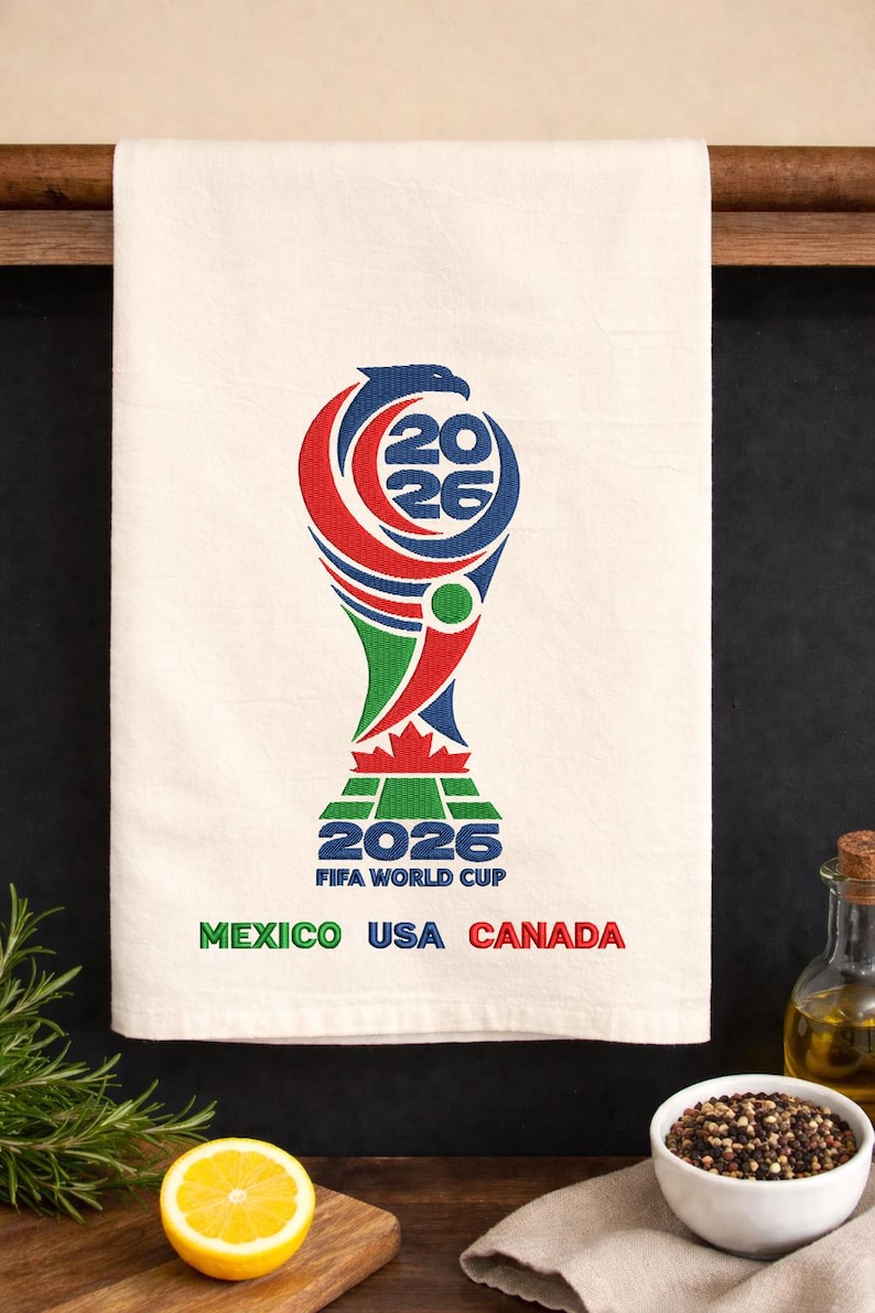 Disegno per ricamo del Mondiale di calcio 2026 USA Messico Canada, download immediato immagine 2