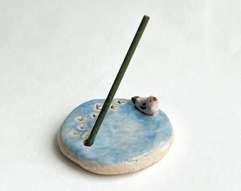 Plato para incienso hecho a mano con forma de pájaro, figura de pájaro de cerámica, bonita decoración de escritorio.