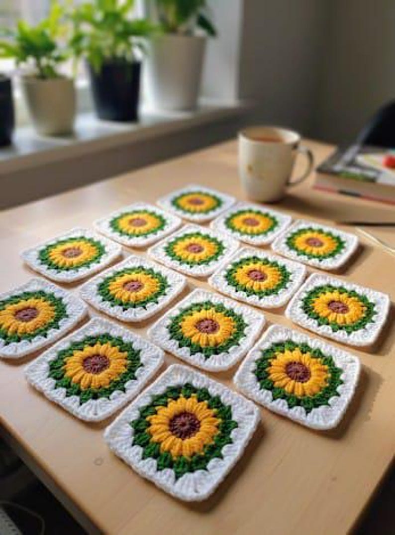 Crochet Sunflower Granny Square Pattern , Sunflower Motif PDF Tutorial ...