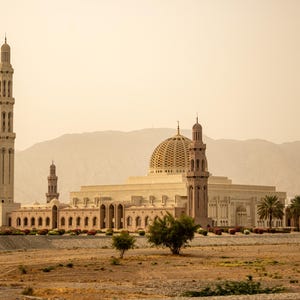 Sultan Qaboos Grand Mosque Photography Bundle
