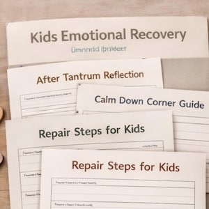 Könnte beinhalten: Eine Sammlung von Arbeitsblättern für die emotionale Genesung von Kindern, darunter Titel wie "Kids Emotional Recovery", "After Tantrum Reflection" und "Repair Steps for Kids". Ein Bleistift liegt auf einer Holzoberfläche.