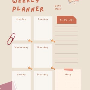 Könnte beinhalten: Ein Wochenplaner mit beigem Hintergrund, mit Abschnitten für jeden Wochentag, einer To-Do-Liste und einem Notizbereich. Der Planer enthält den Text "WEEKLY PLANNER" und ist mit einer Büroklammer, Reißzwecken und einem kleinen Notizbuch verziert.