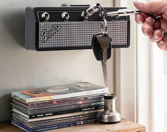 Sleutelhouder gitaarversterker: aan de muur gemonteerde muziekversterker met jack-sleutelhanger