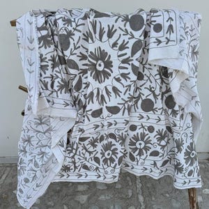 Luxus Canvas Baumwolle Suzani Quilt für Sofa werfen, Bettwäsche und Heimdekoration