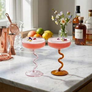 Großes cocktail glas