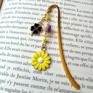 Marque-page marguerite jaune et trèfle, bijou de livre fait main, cadeau lectrice, accessoire lecture