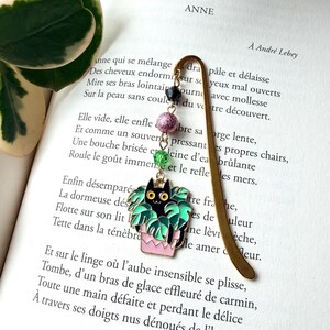 Marque-page Chat noir dans plante – Bookmark kawaii floral – Cadeau lectrice