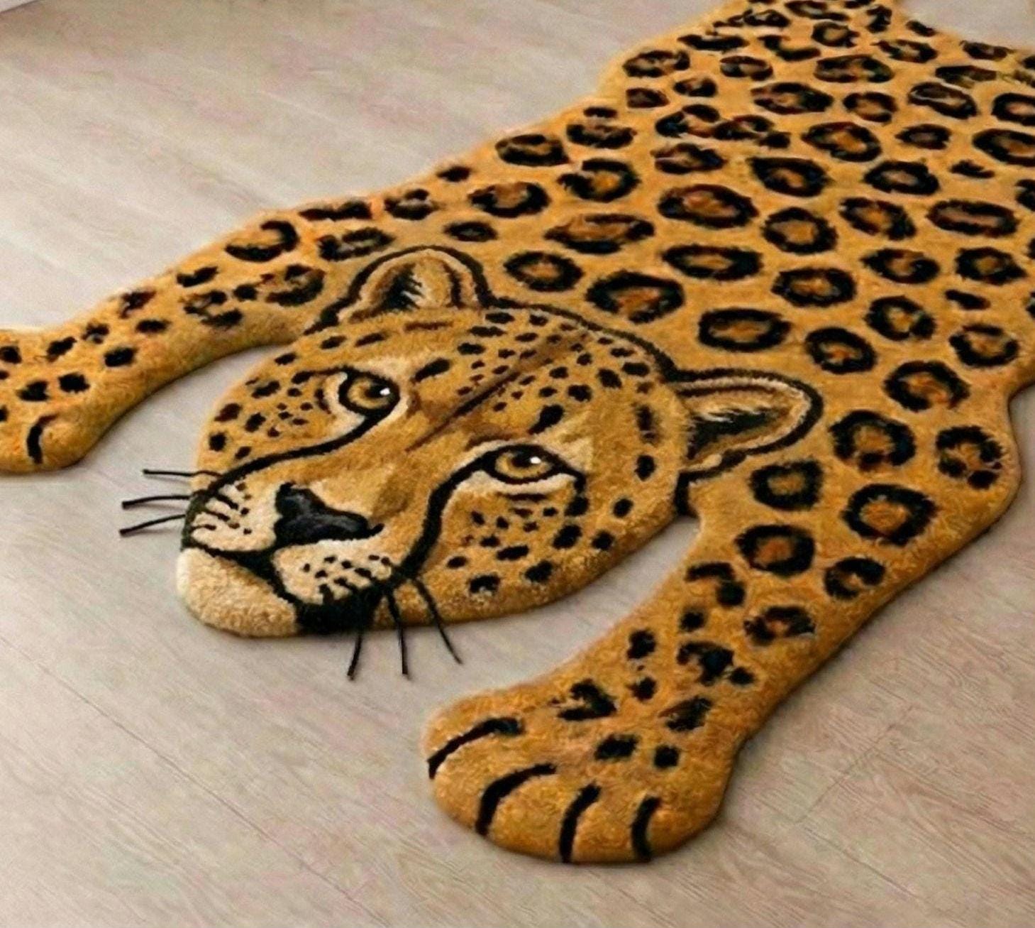 Leopard Shaped Rug Hand Tufted | Realistic Big Cat Accent Rug, Safari ...