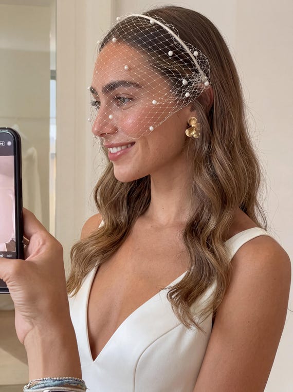 Pearl Veil Headband French Net Birdcage Veil for Modern Bride Civil Ceremony Wedding Blusher Chic Rehearsal Dinner Bridal Hair Accessory