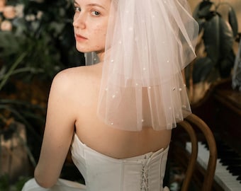 Pearl 4-Tier Short Wedding Veil: Voluminous Pouf for City Hall Elopement