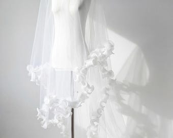3D Wavy Ruffle Cathedral Bridal Veil, Modern Sculptural Wedding Headpiece, Horsehair Trim Edge, Statement Bride, Spring Beach Ceremony