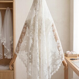 Full Lace Mantilla Veil Vintage Cathedral Length Scalloped Edge White Wedding Headpiece Soft Tulle Church Ceremony Classic Bride image 5
