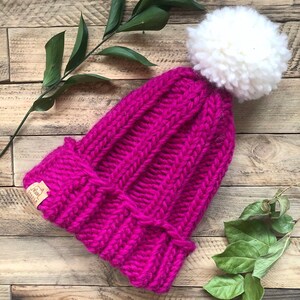 Chunky pink bobble hat / Women wool beanie