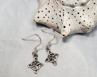 Sterling Silver Celtic Earrings - Legends of Ireland #1052