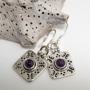 Amethyst Gemstones encased in a Geometric .925 Sterling Silver Setting #745