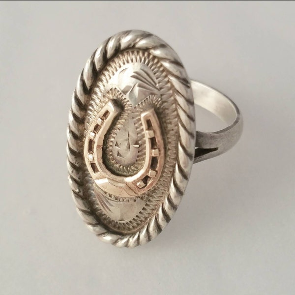 Sterling 10k Horseshoe Ring Equestrian Theme Hand Engraved Sterling Twisted Rope Border Vintage Ring Estate Jewelry