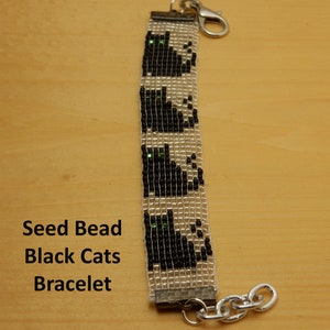 Black Cats Bracelet, Black cats, green eyes on a clear background. Chain extension. Birthday or friendship gift. Hand woven on a bead loom.