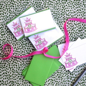 Chinoiserie Holiday Pink en Groene Pagoda Enclosure Cards Gift Tag