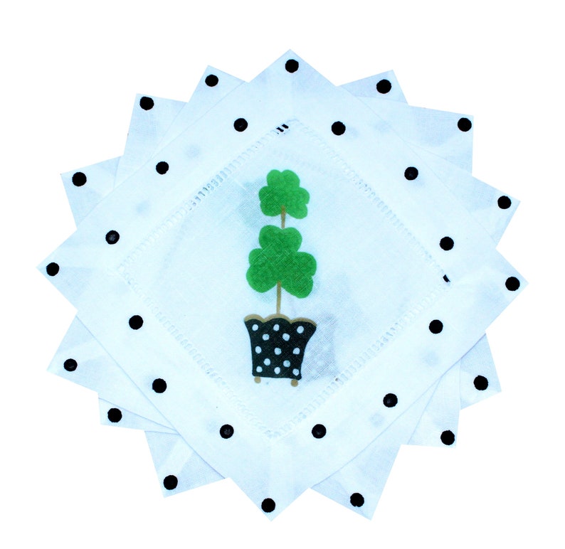 Lemondaisy Design Topiary Shamrock Cocktail Napkins - Thumbnail 4