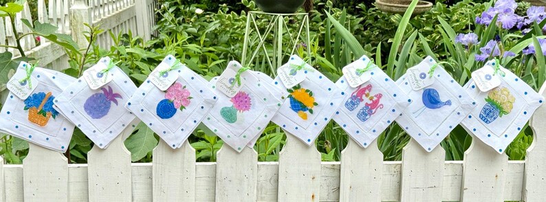 Lemondaisy Design Linen Cocktail Napkins - Thumbnail 2