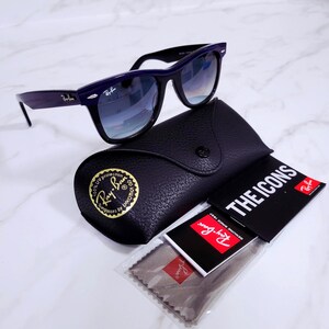 Ray-Ban Navy Sunglasses with Black Case Navy aviator Ray-Ban sunglasses with case main image 2