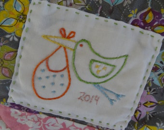 PDF embroidery pattern for quilt label. Baby quilt label. Stork. Instant download