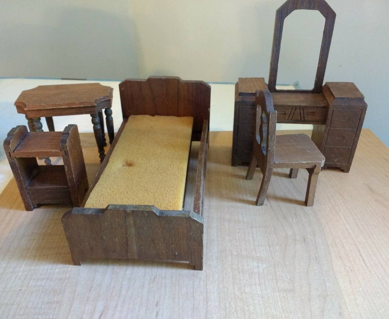 Vintage Strombecker Walnut Bedroom Set Bed Vanity Nice Art Deco 1930 S 1940s
