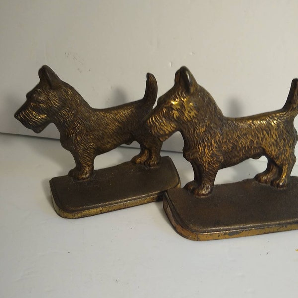 Pair 1920's Hubley Metal Cast Iron Scotty Dog Bookends Terrier Bookends Arts and Crafts Art Nouveau