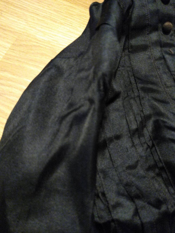 Antique Victorian Woman's Mourning Clothes Clothi… - image 10