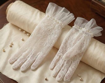 Regency Lace Bridal Gloves with Pearls, Old Money Aesthetic Wedding Accessories, White Sheer Tulle Gloves, Jane Austen Inspired Bride Look