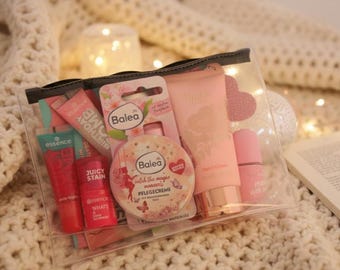 Beauty Essentials Set | Lippenbalsam, Nagellack und Mehr