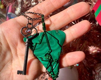 Malachite transformation Necklace