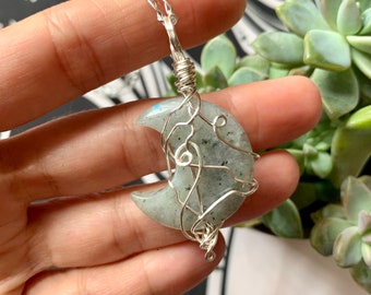 Grey Labradorite Moon necklace!