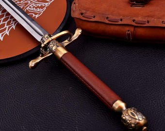 Needle Sword of Arya stark with display stand