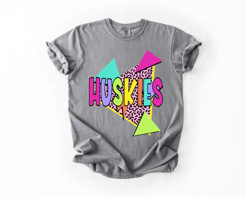 Huskies Triangle Background -mascots - Teams - Sports - Direct to Film ...