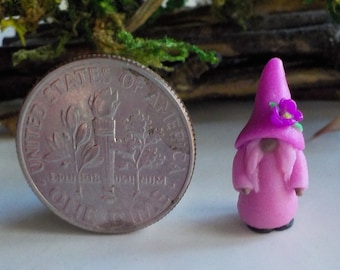 Micro gnome figure