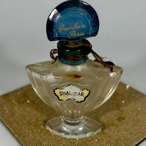 Vintage Shalimar by Guerlain Paris Parfum - 1/4 Fl Oz Bottle - 1960&#39;s